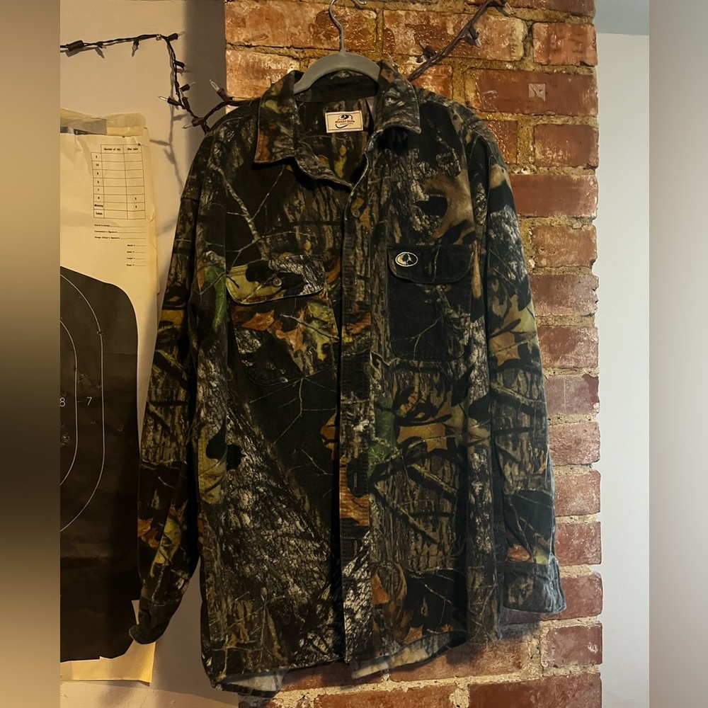 Vintage Mossy oak button up
